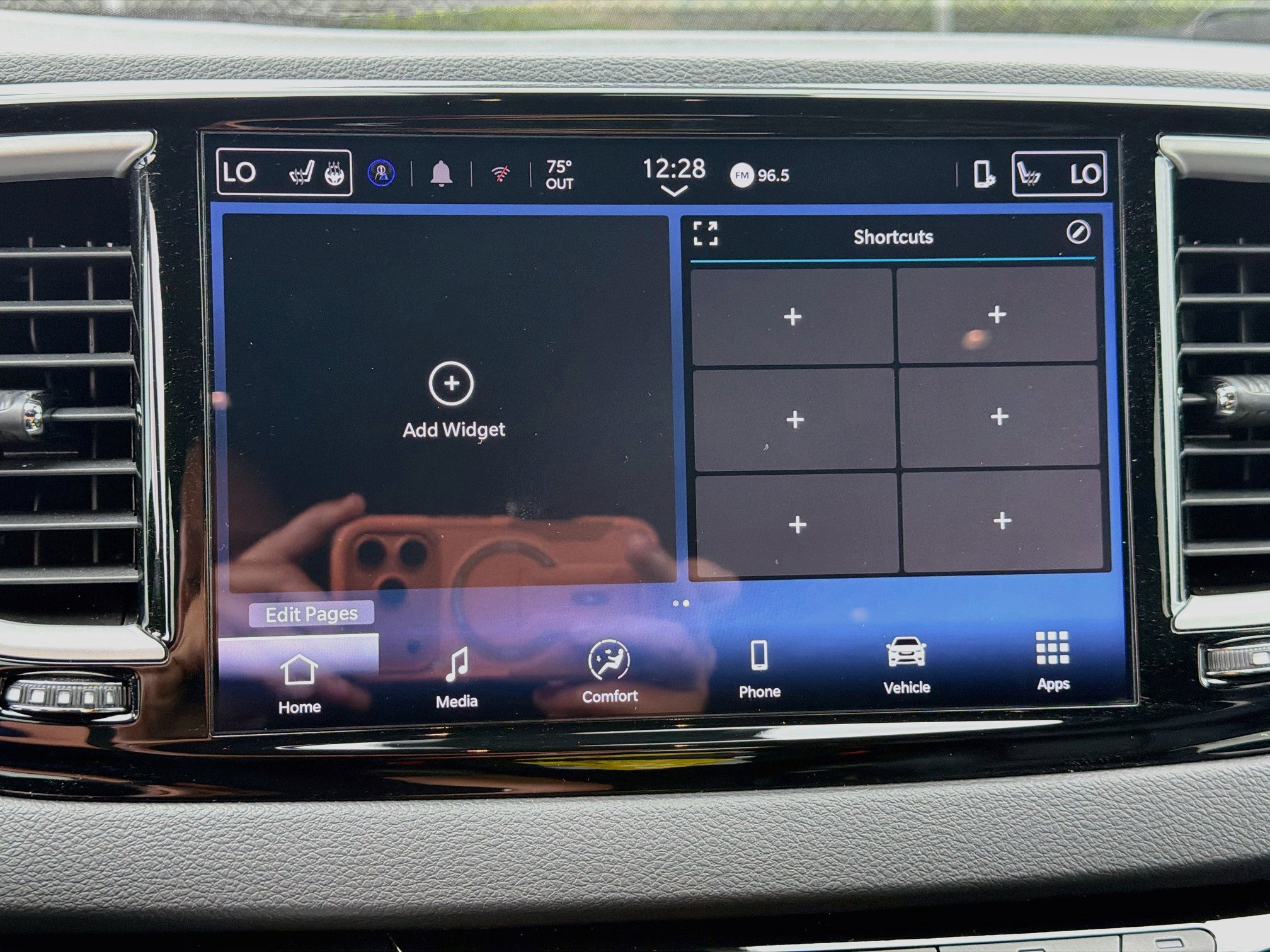 Used 2025 Chrysler Pacifica Select FWD image 14