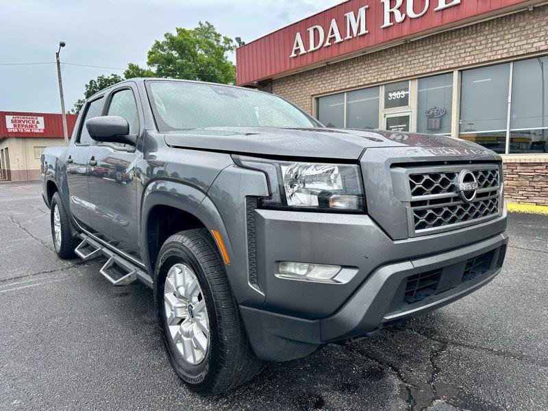 Used 2023 Nissan Frontier SV w/ SV Convenience Package AWD/4WD image 2