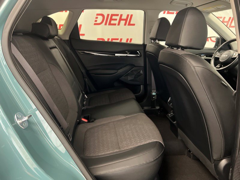 New 2026 Kia Seltos S AWD/4WD image 10
