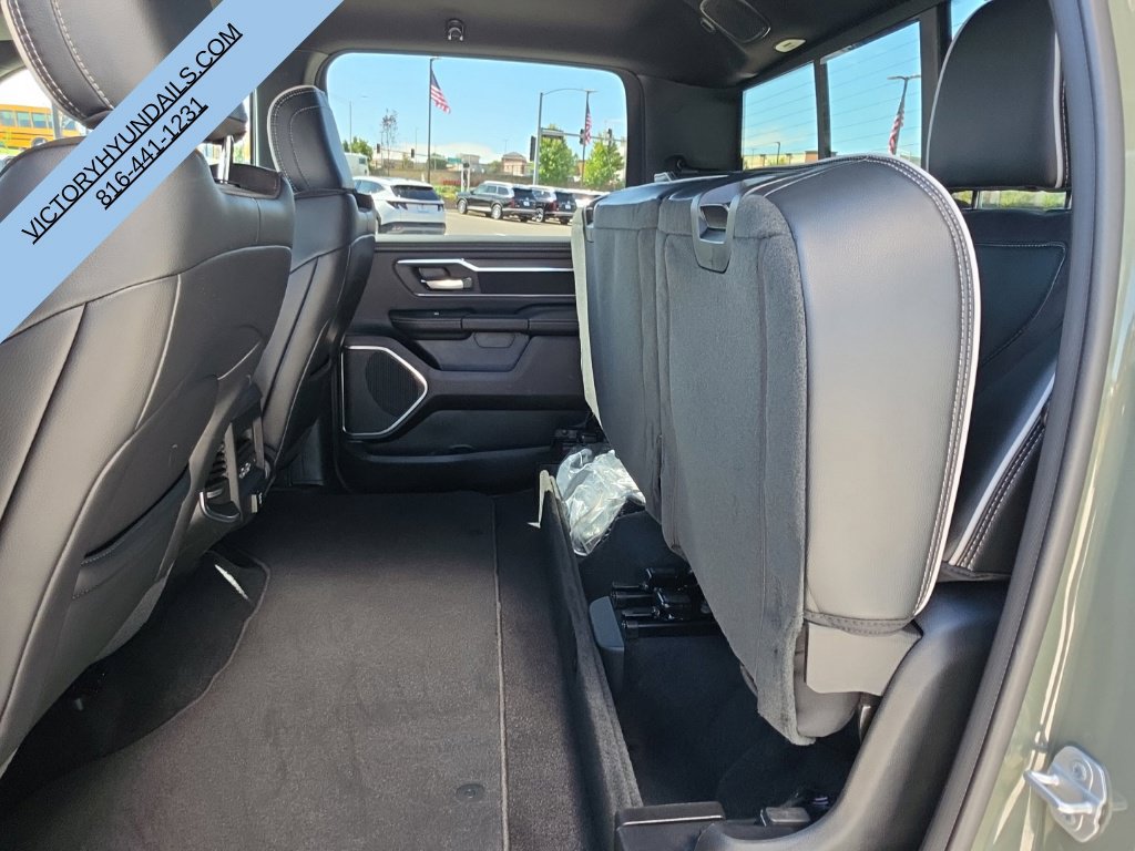 Used 2026 RAM 1500 Laramie AWD/4WD image 36