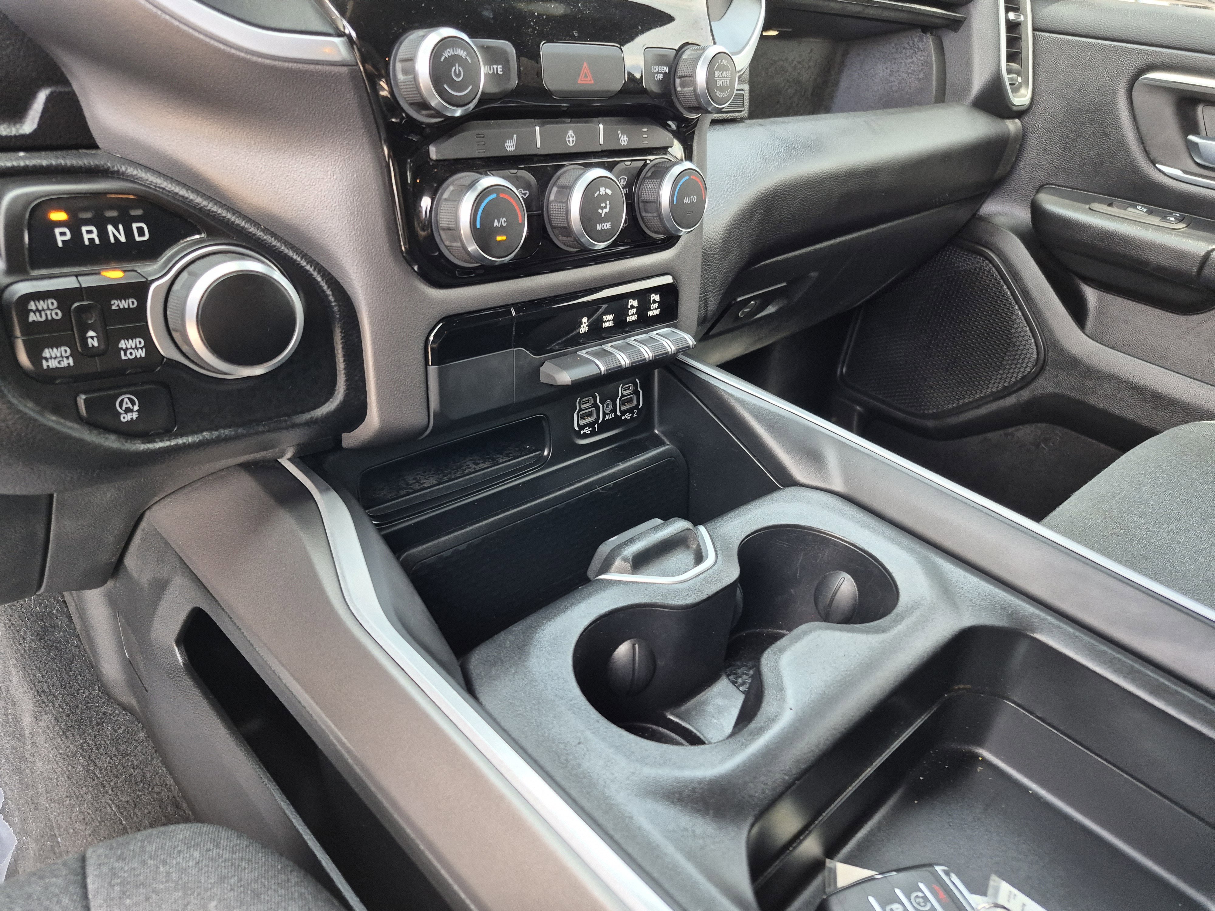 Used 2022 RAM 1500 Big Horn image 12