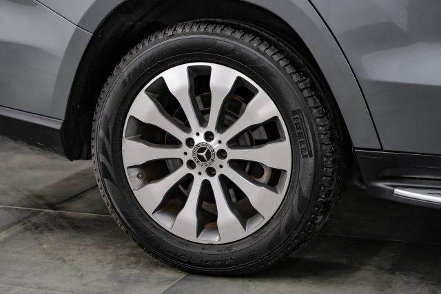 Used 2018 Mercedes-Benz GLS 450 4MATIC w/ Premium Package image 68