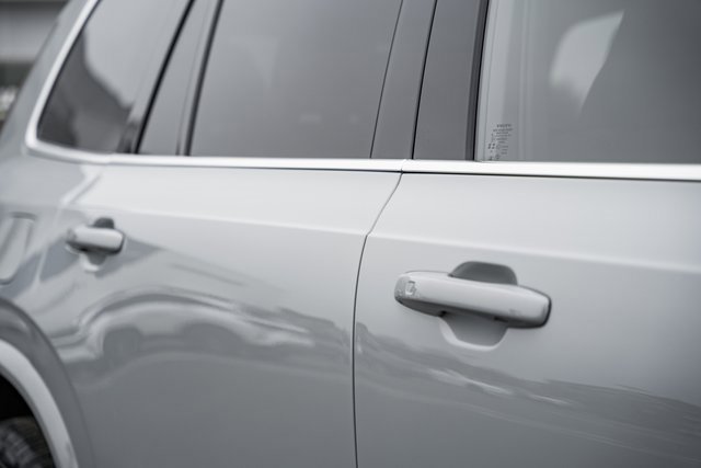 New 2026 Volvo XC90 B6 Plus w/ Protection Package Premier image 15