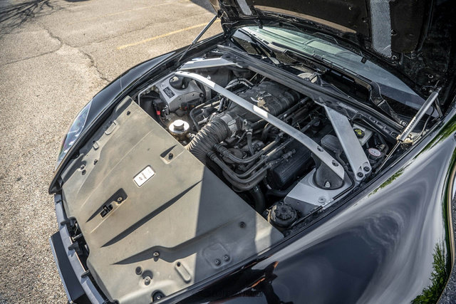 Used 2015 Aston Martin V8 Vantage GT RWD image 23