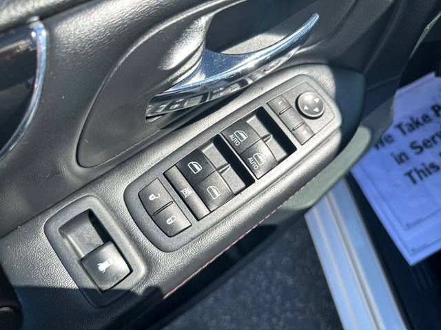 Used 2019 Dodge Grand Caravan SE image 11
