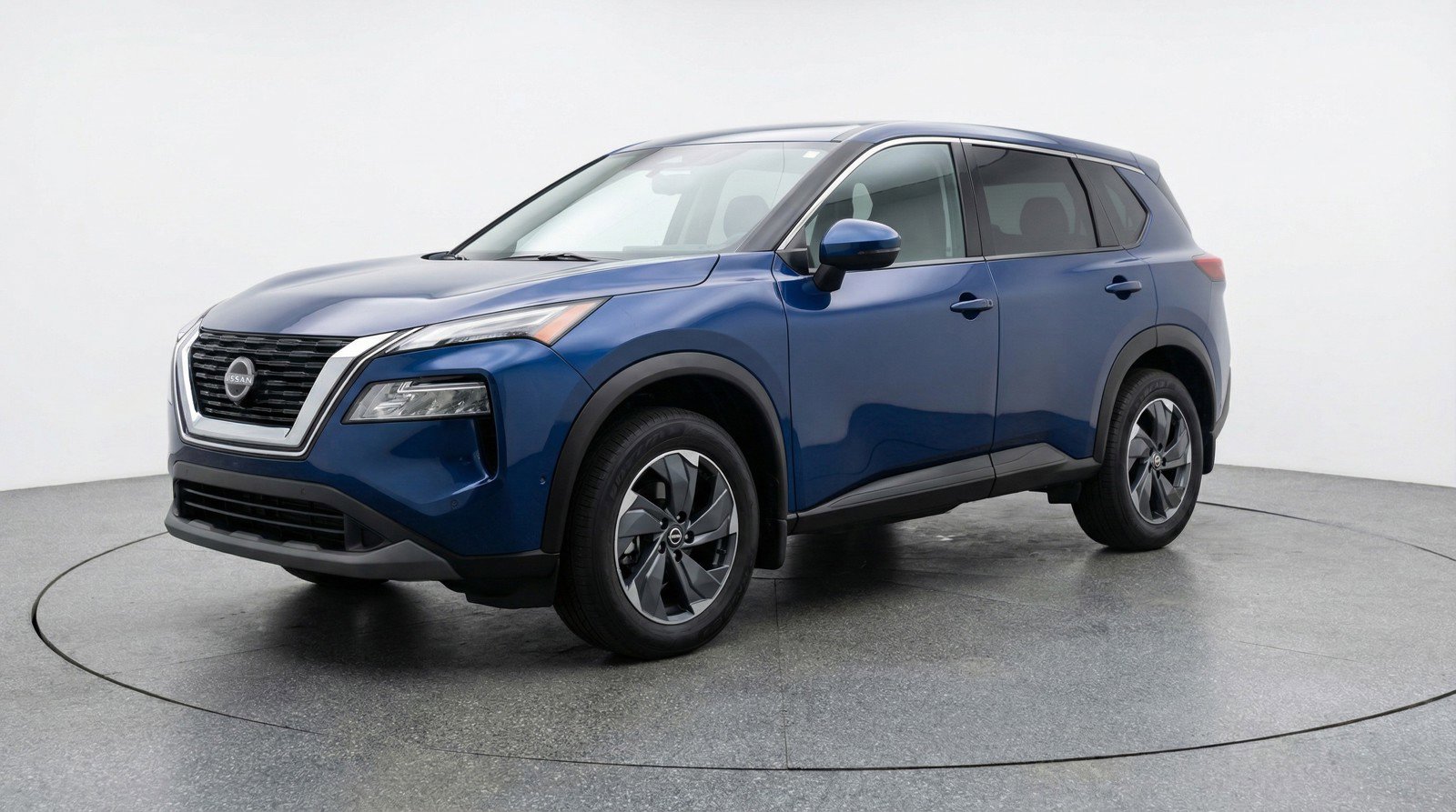 Used 2025 Nissan Rogue SV FWD image 3