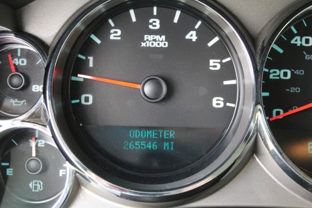 Used 2014 Chevrolet Silverado 3500 W/T image 27