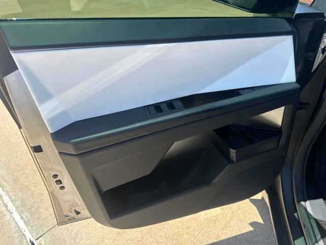 Used 2024 Tesla Cybertruck Cyberbeast AWD/4WD image 11