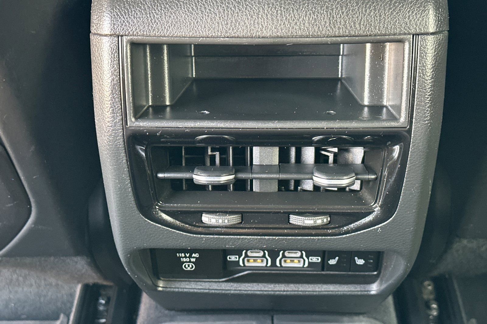 Used 2023 Jeep Grand Cherokee Trailhawk image 15