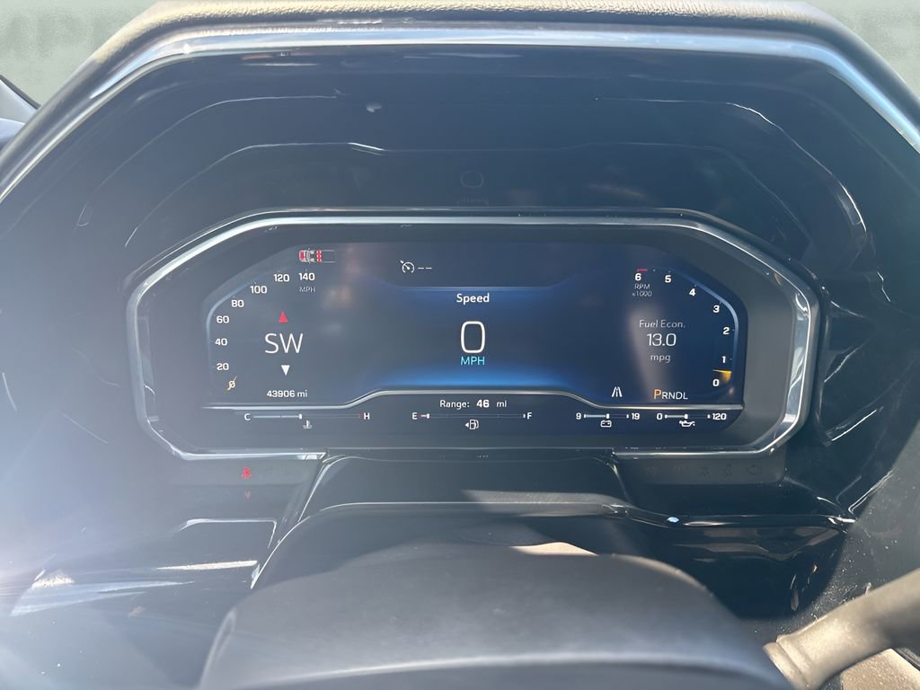 Used 2025 Chevrolet Silverado 1500 LT image 23