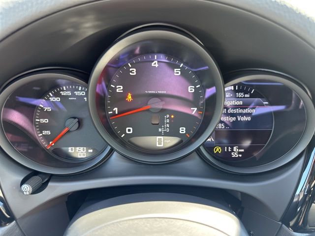 Used 2020 Porsche Macan AWD/4WD image 25