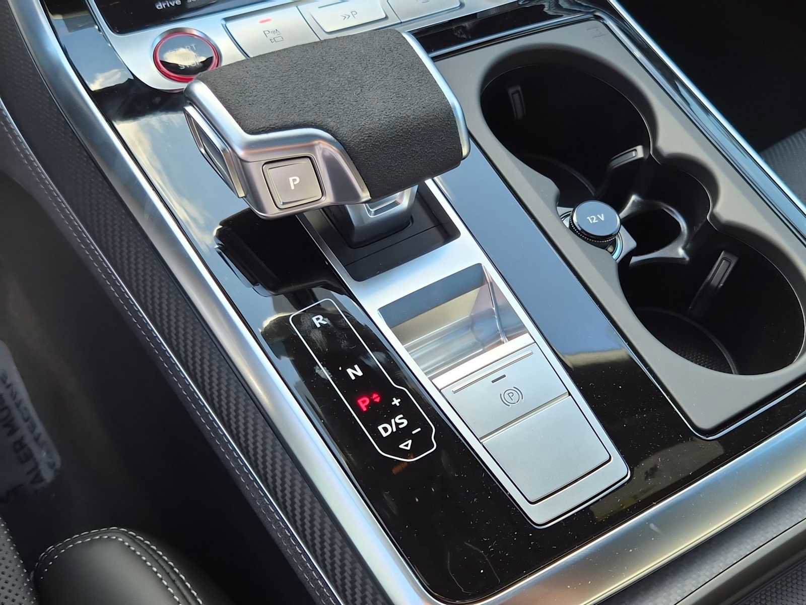 New 2026 Audi RS Q8 performance image 25