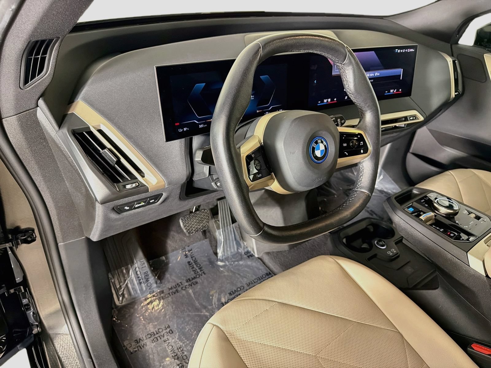 Certified 2024 BMW iX xDrive50 w/ Sport Package AWD/4WD image 9