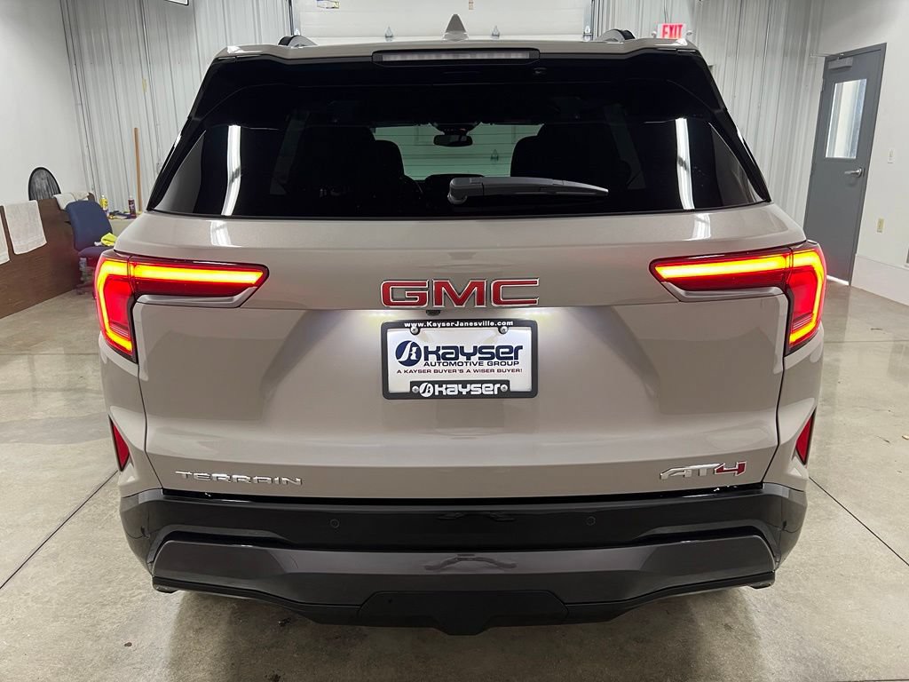 New 2027 GMC Terrain AT4 w/ LPO, Floor Liner Package AWD/4WD image 4