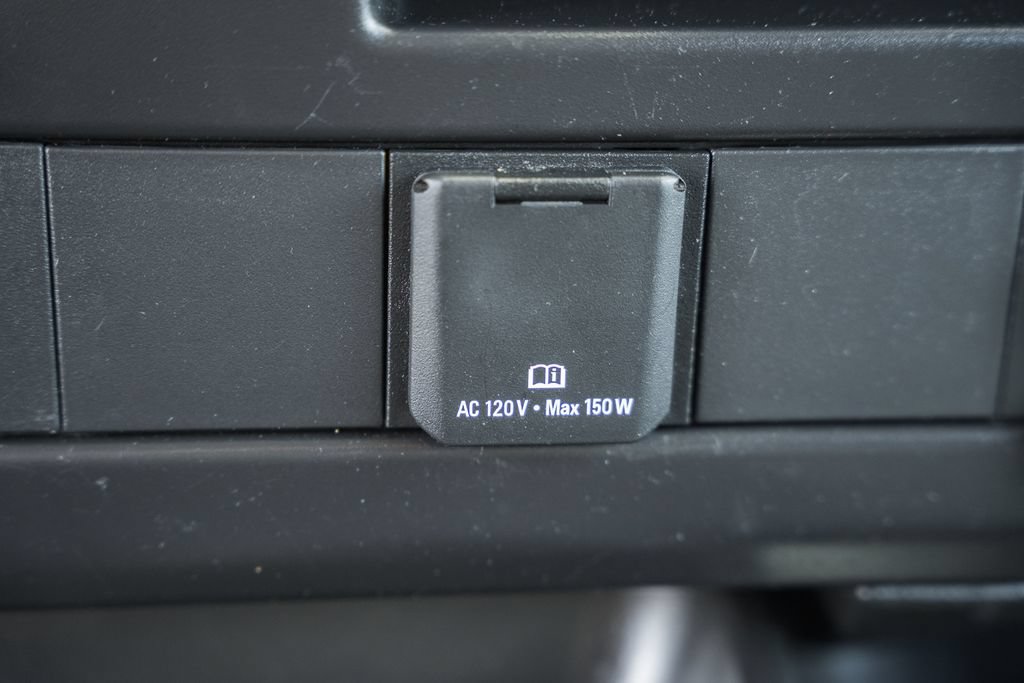 Used 2024 GMC Savana 2500 w/ Driver Convenience Package RWD image 23
