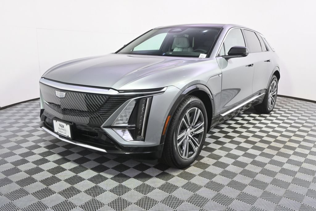 New 2026 Cadillac Lyriq Luxury w/ LPO, Floor Liner Package