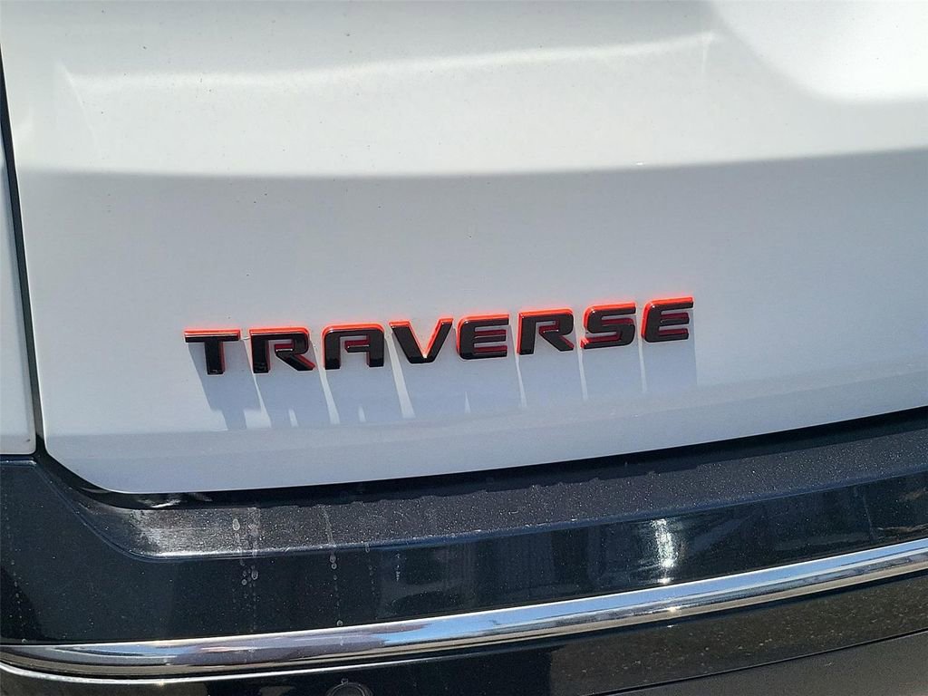 Used 2020 Chevrolet Traverse Premier w/ Redline Edition image 24