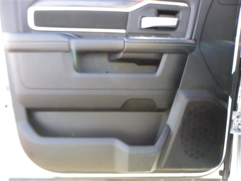 Used 2024 RAM 3500 Big Horn image 17