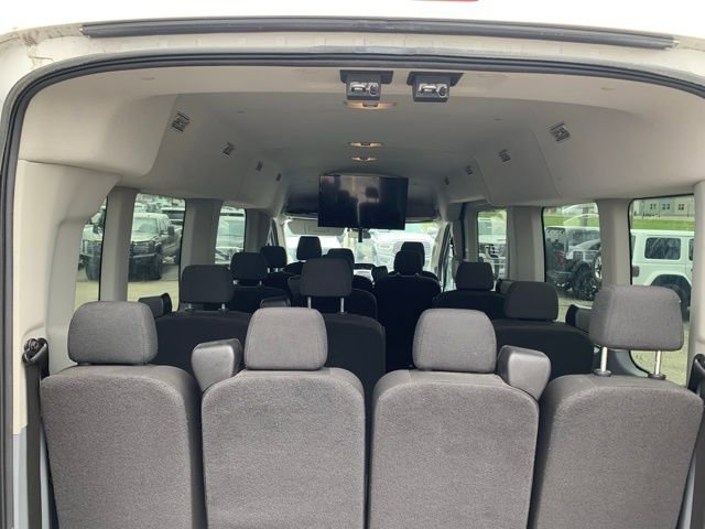 Used 2017 Ford Transit 350 XLT RWD image 13