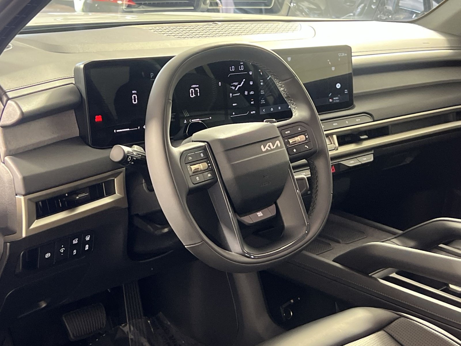 Used 2027 Kia Telluride S FWD image 16
