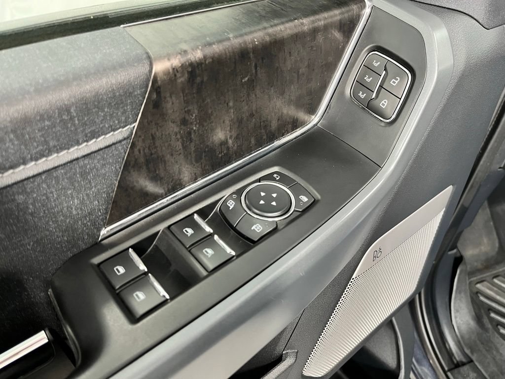 Used 2022 Ford F150 Lariat AWD/4WD image 13