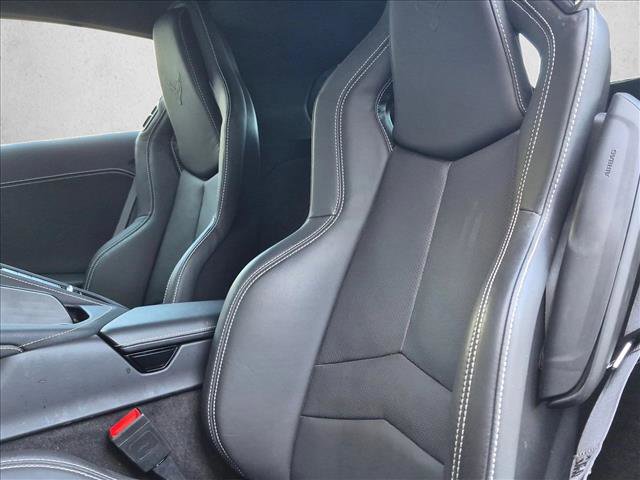 Used 2025 Chevrolet Corvette Stingray Preferred Cpe w/ 2LT RWD image 9
