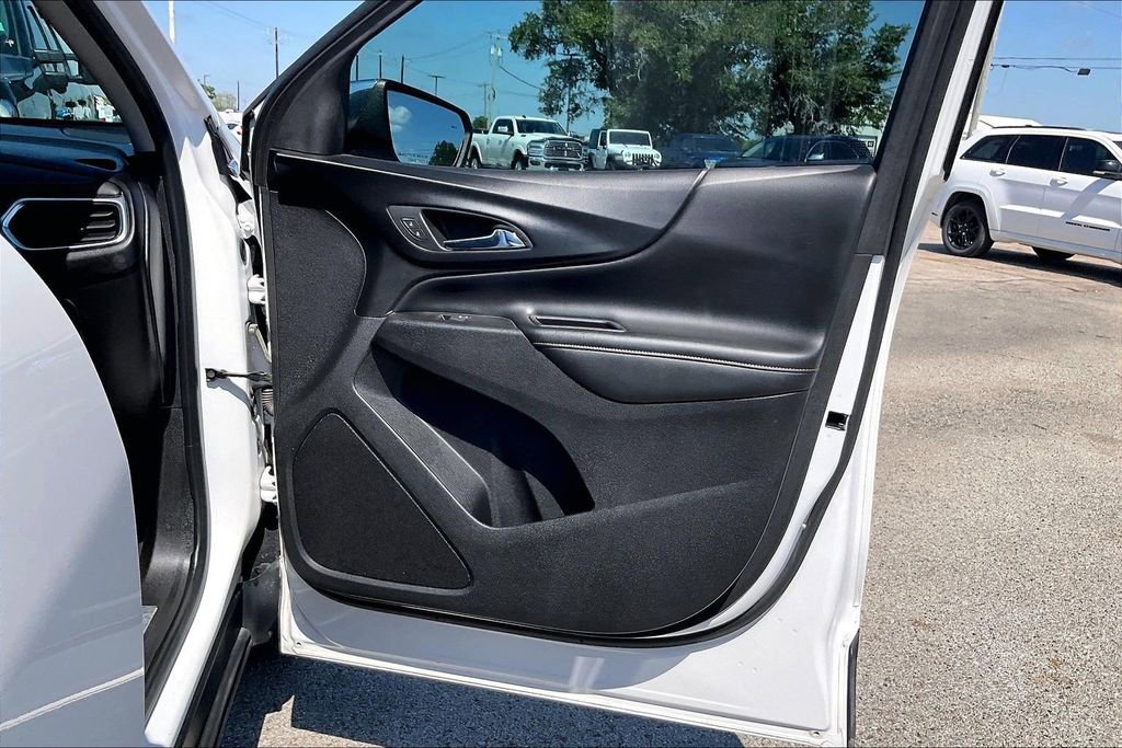 Used 2018 Chevrolet Equinox Premier FWD image 29