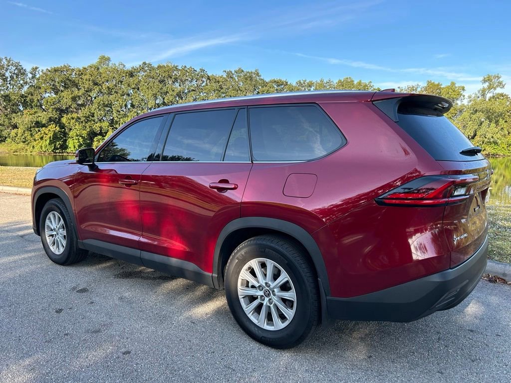 Certified 2025 Toyota Grand Highlander AWD Hybrid image 3