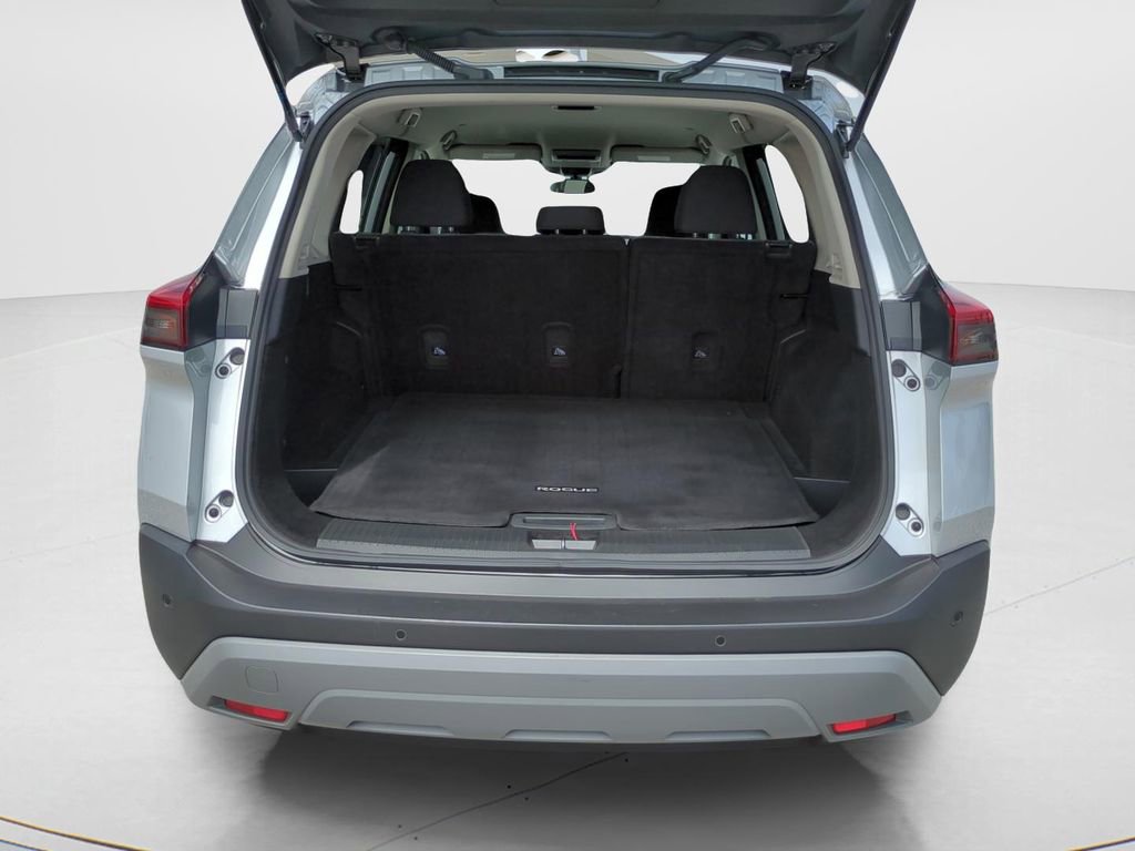 Certified 2023 Nissan Rogue SV image 20