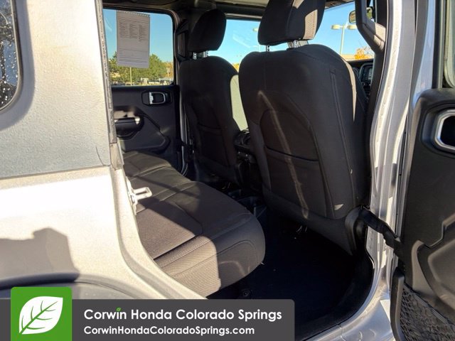 Used 2019 Jeep Wrangler Unlimited Sport S AWD/4WD image 34