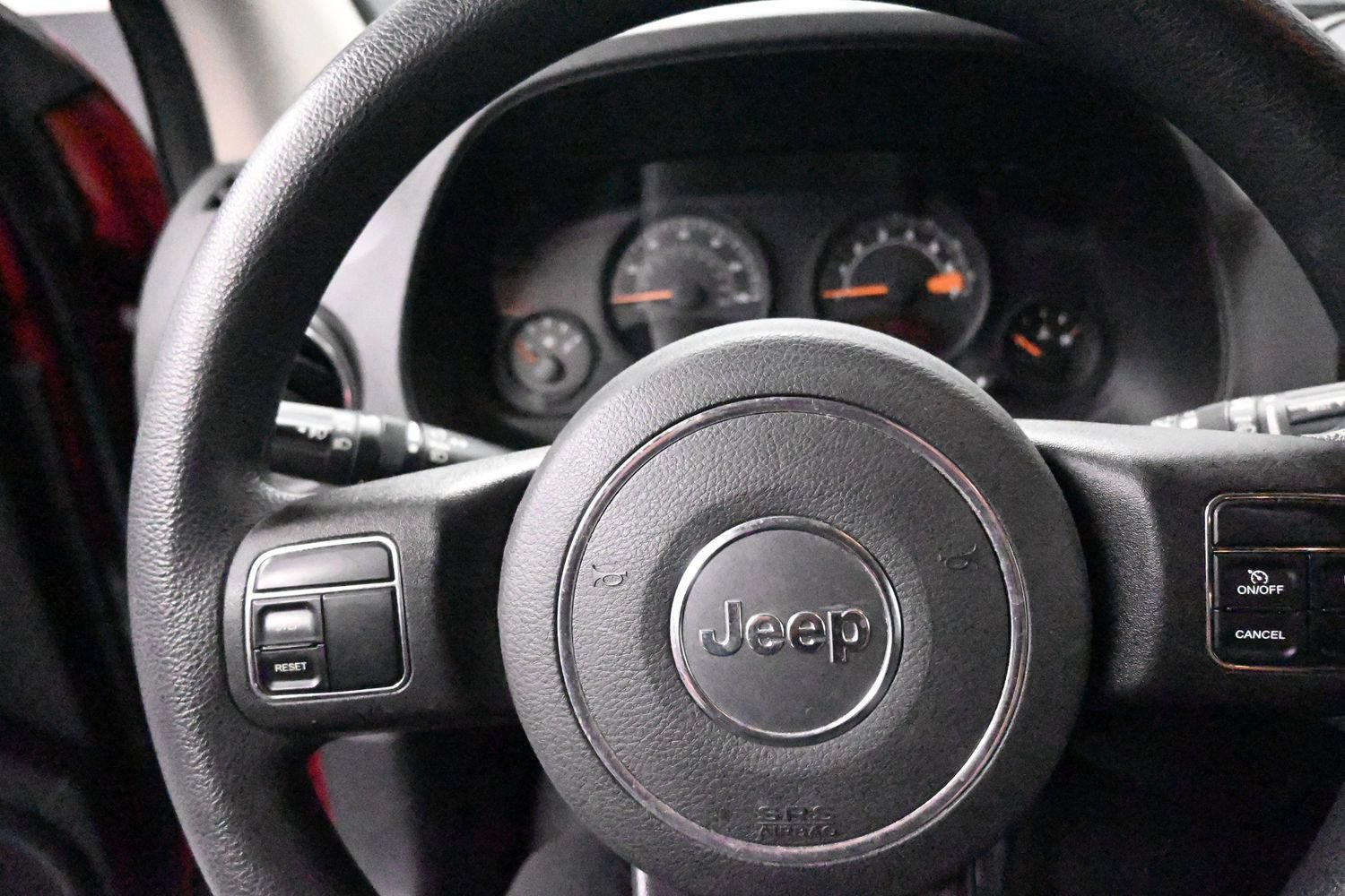 Used 2015 Jeep Compass Sport w/ Power Value Group AWD/4WD image 16