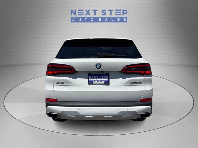 Used 2019 BMW X5 xDrive40i w/ Convenience Package AWD/4WD image 7