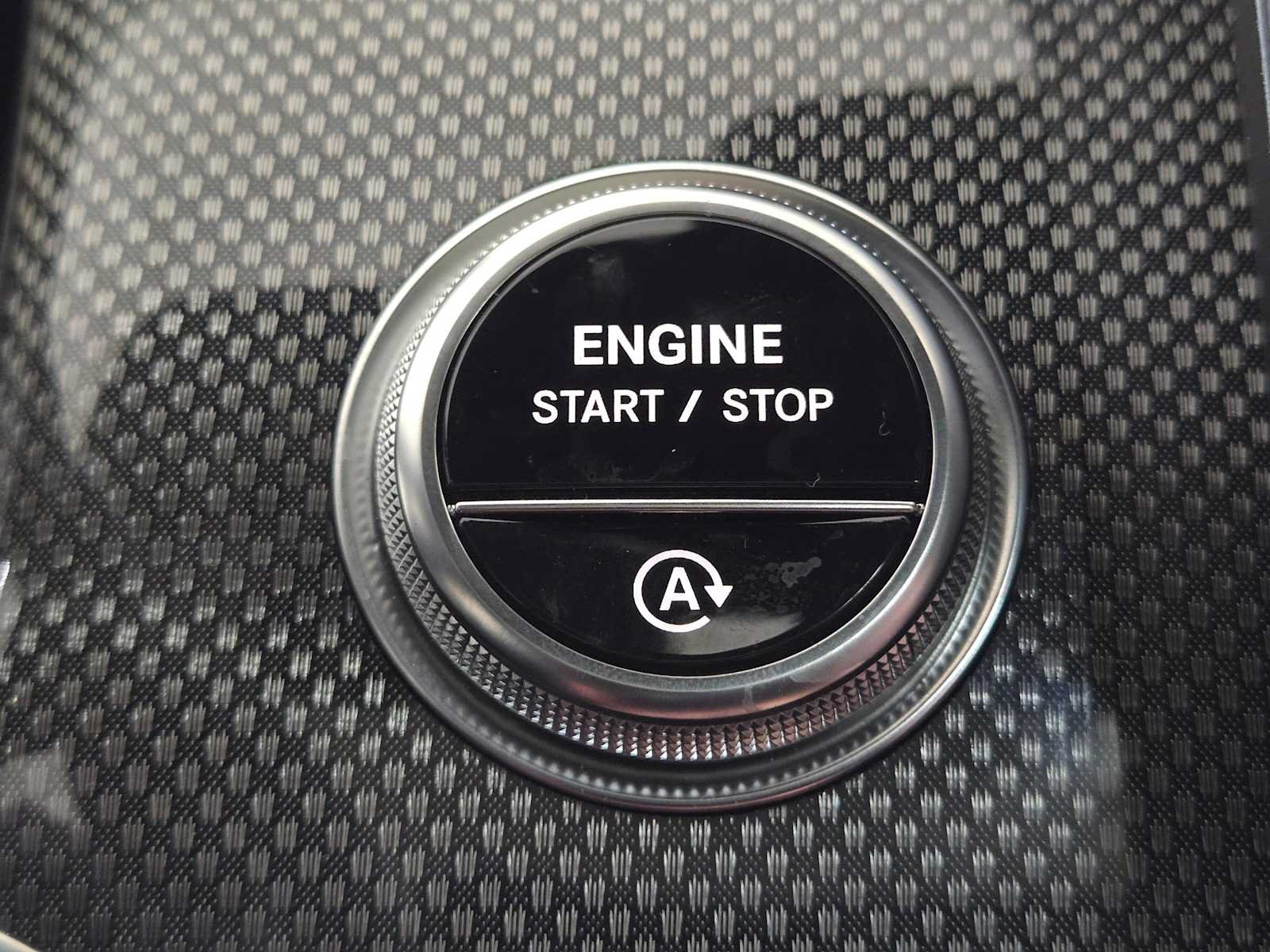 Used 2026 Mercedes-Benz GLC 300 4MATIC image 31