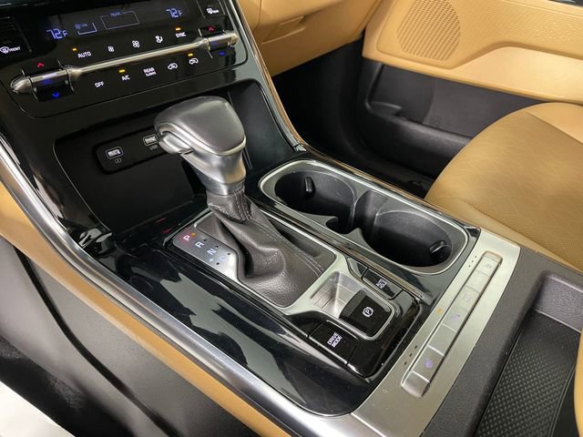 Used 2022 Kia Carnival EX FWD image 9