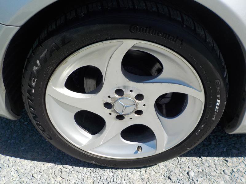 Used 2004 Mercedes-Benz SL 500 w/ AMG Sport Pkg image 23