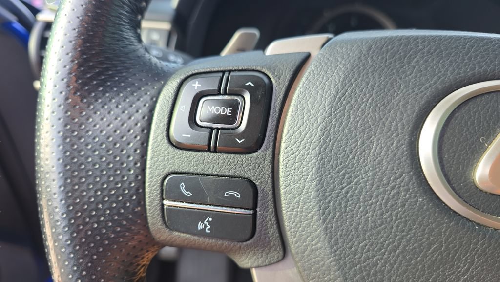 Used 2017 Lexus IS 200t F Sport w/ F Sport Package RWD image 18