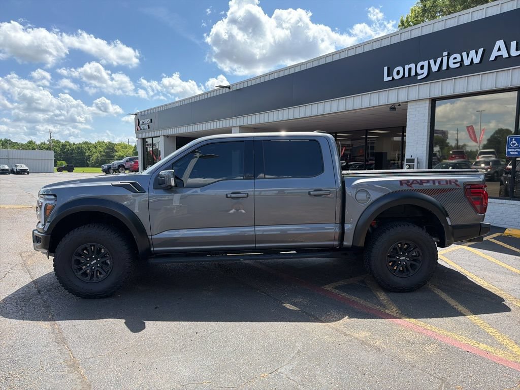 Used 2025 Ford F150 Raptor AWD/4WD image 9