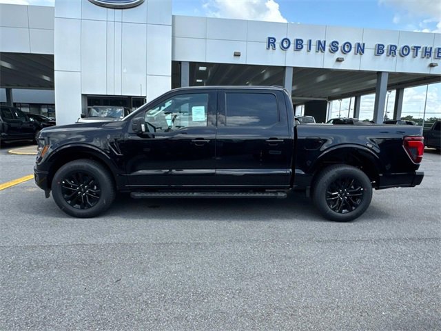 New 2025 Ford F150 XLT w/ Equipment Group 302A MID image 8