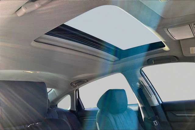 Used 2020 Honda Accord Touring image 25