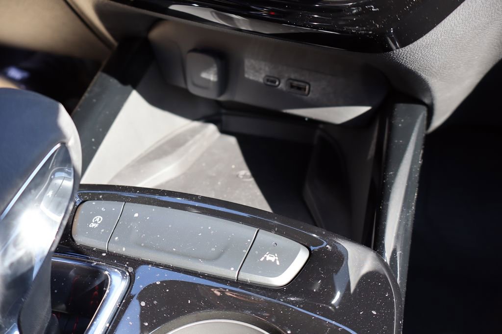 New 2026 Chevrolet Trax RS w/ Sunroof Package image 20