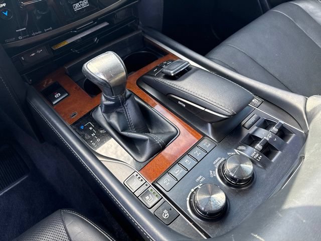 Used 2018 Lexus LX 570 4WD w/ Luxury Package image 30