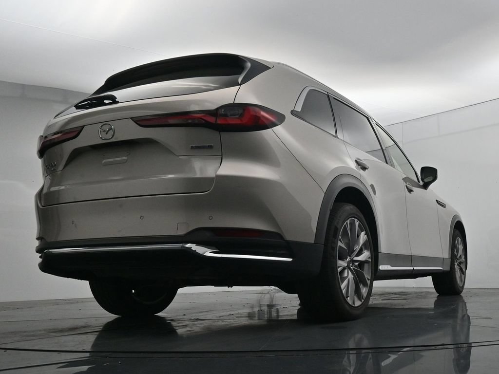 Used 2024 MAZDA CX-90 3.3 Turbo w/ Premium Package AWD/4WD image 22