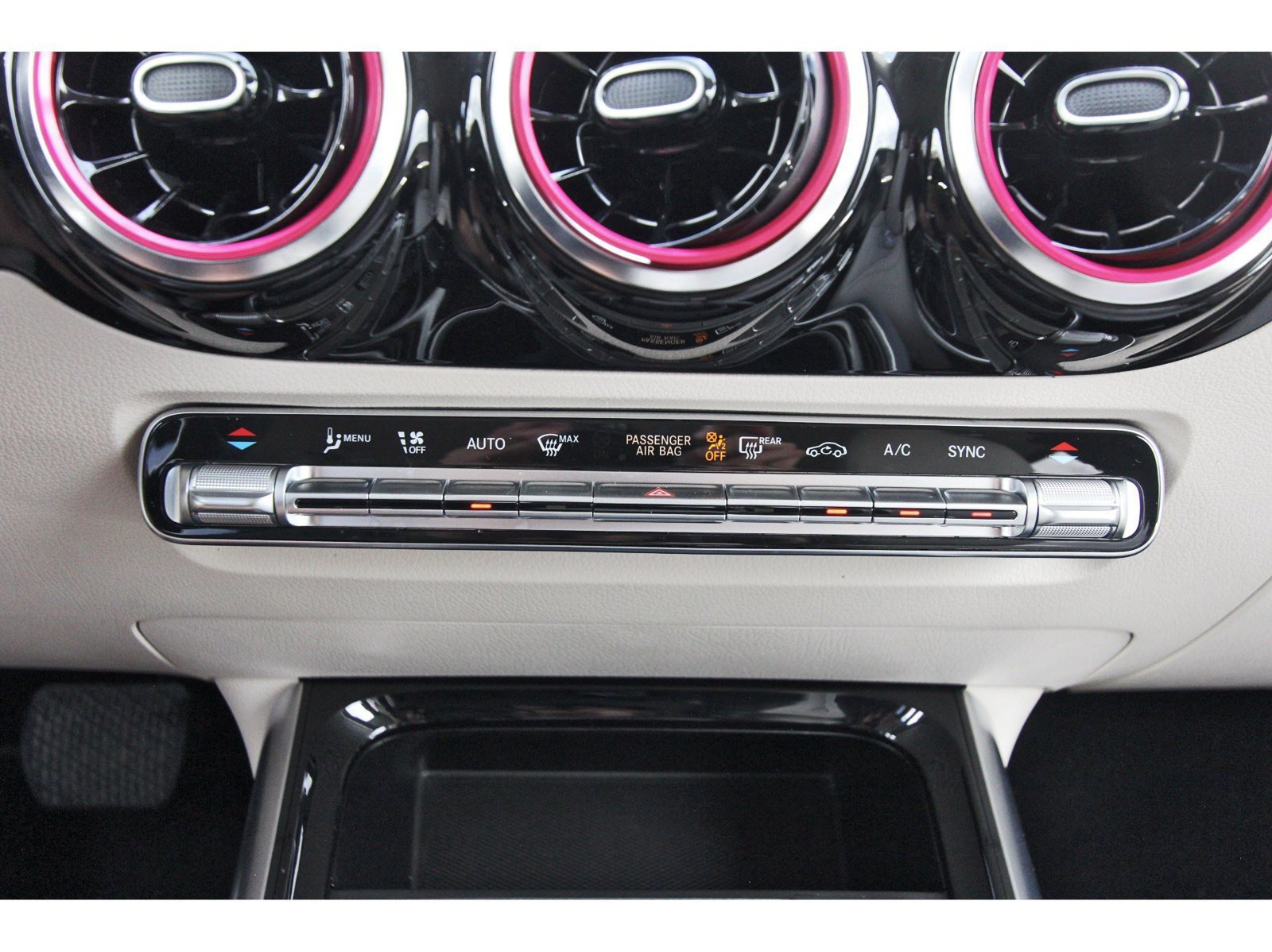 Used 2022 Mercedes-Benz GLA 250 image 30