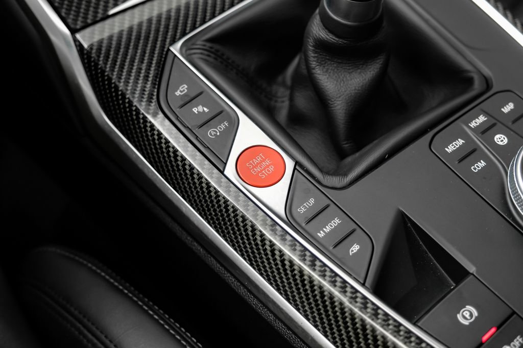 Used 2021 BMW M4 Coupe w/ Executive Package RWD image 22