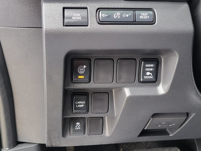 Used 2022 Nissan Frontier SV RWD image 9