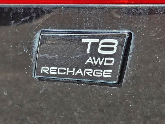Certified 2024 Volvo XC60 T8 Ultimate w/ Climate Package AWD/4WD image 18