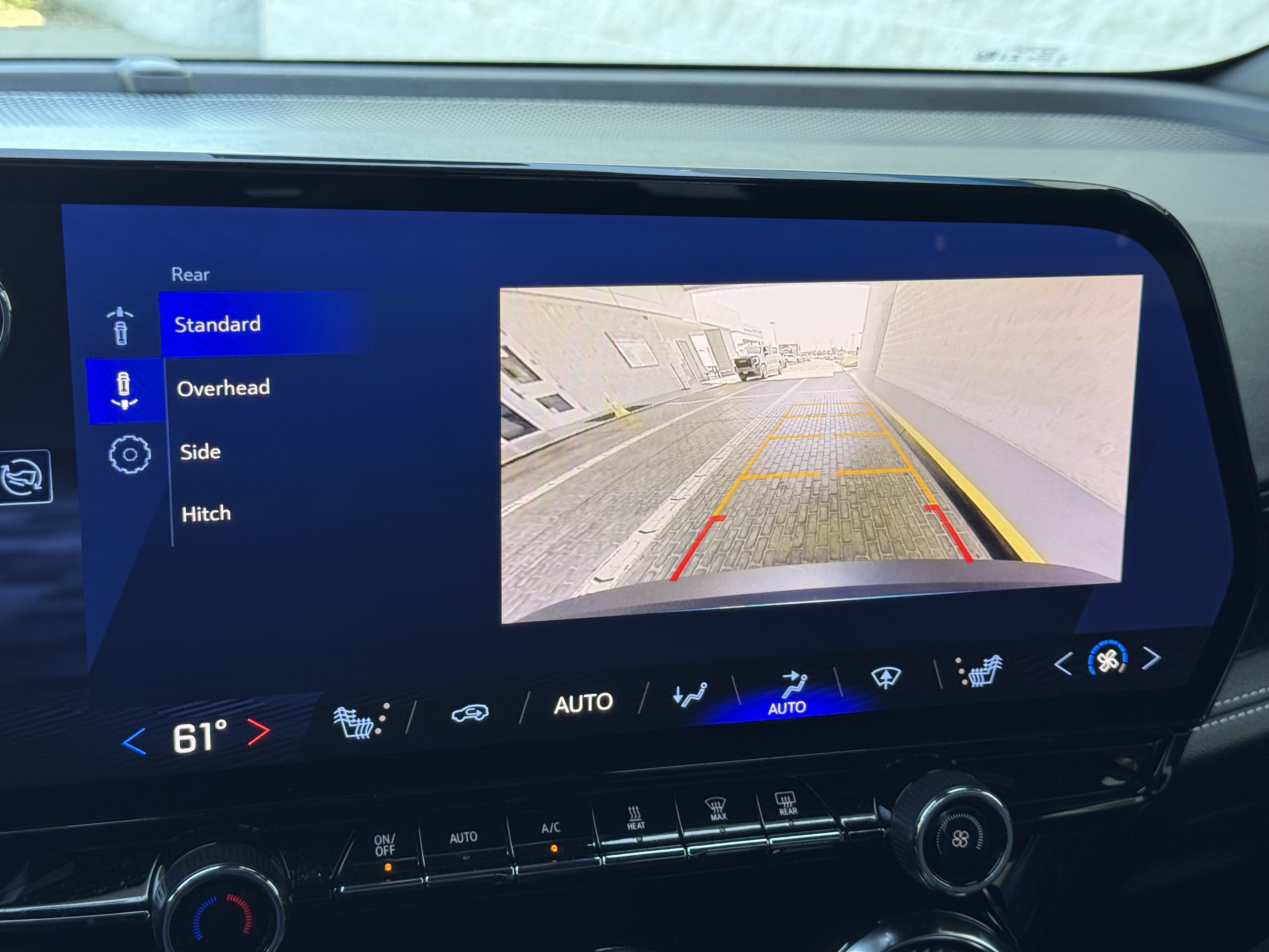 Used 2024 Chevrolet Blazer EV LT AWD/4WD image 27