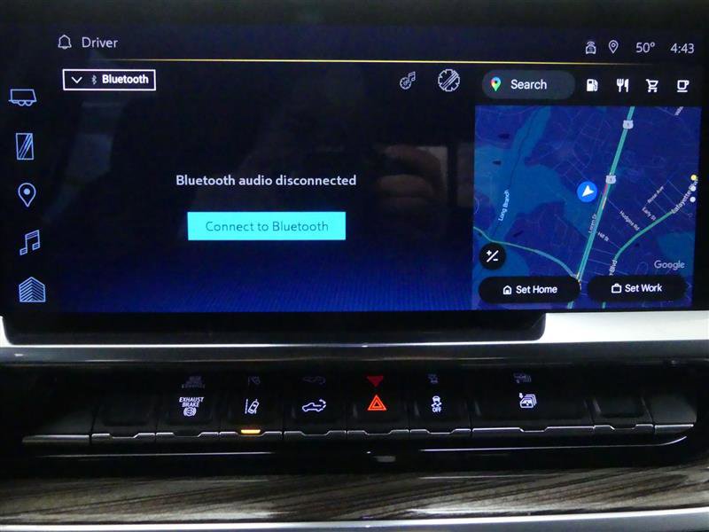 Used 2025 Chevrolet Silverado 3500 LT image 11