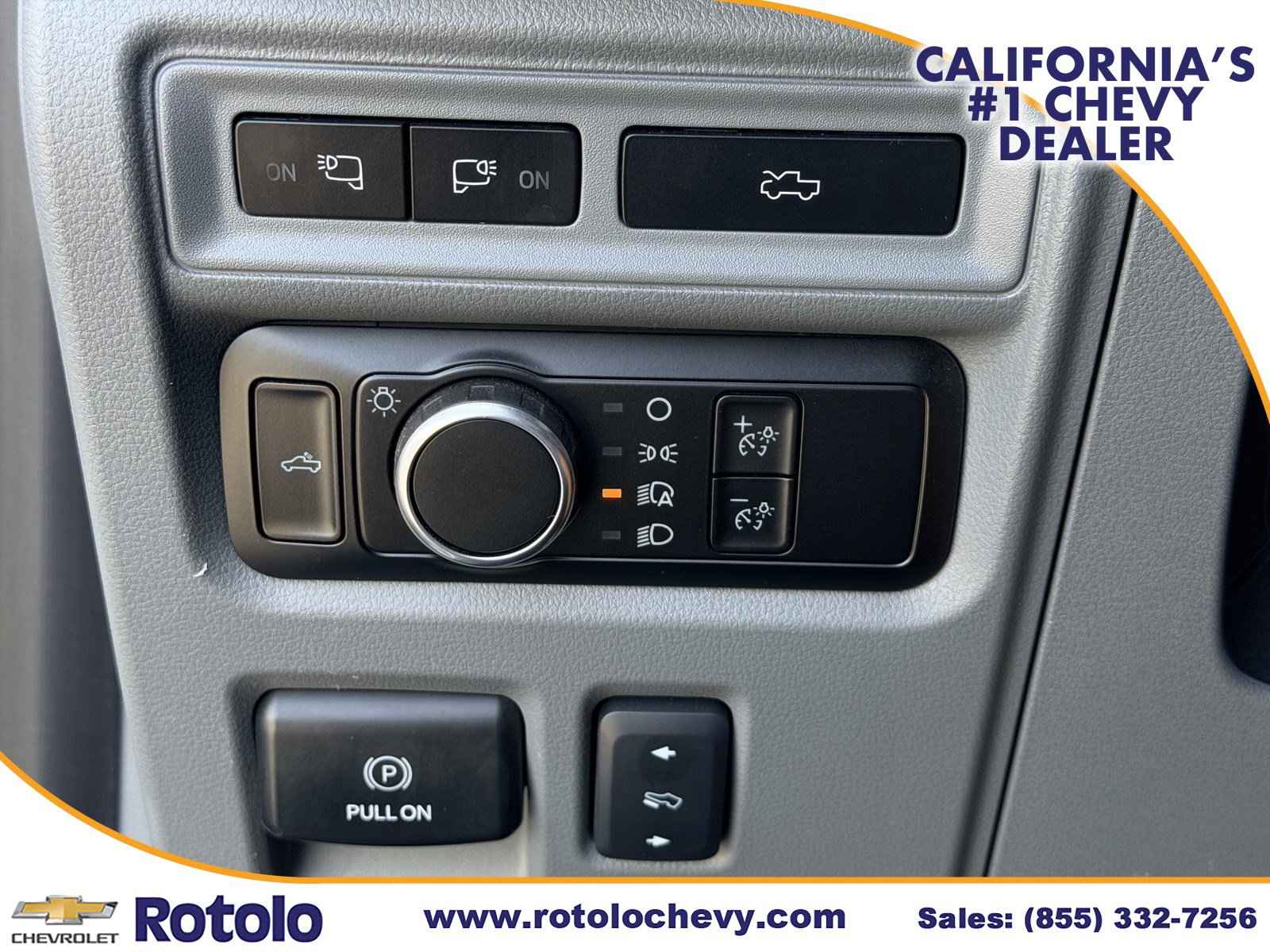 Used 2023 Ford F150 Lightning XLT AWD/4WD image 19
