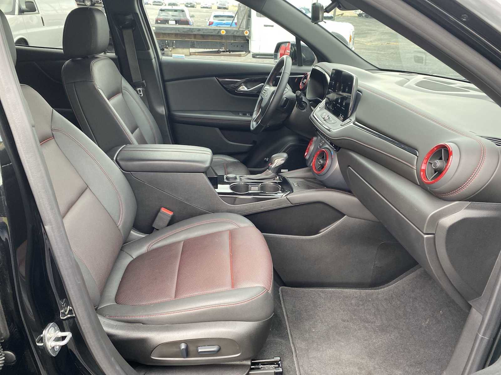 Used 2023 Chevrolet Blazer RS w/ Driver Confidence II Package image 28